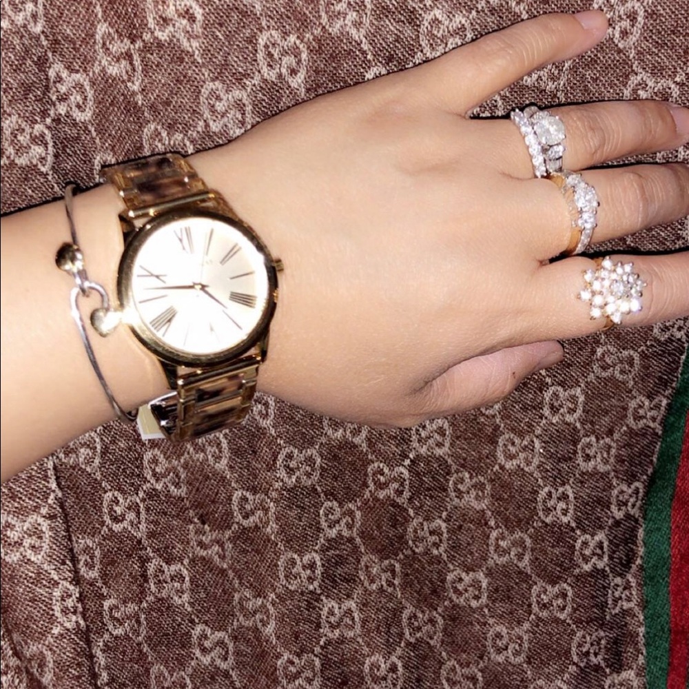 🎄🍀🎄Authentic mk golden watch!!!🎄🍀🎄